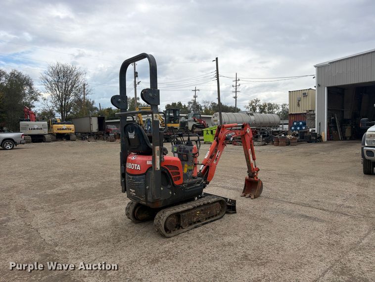 image for item FU4840 2014 Kubota K008-3 mini excavator