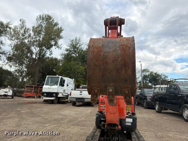 image for item FU4840 2014 Kubota K008-3 mini excavator