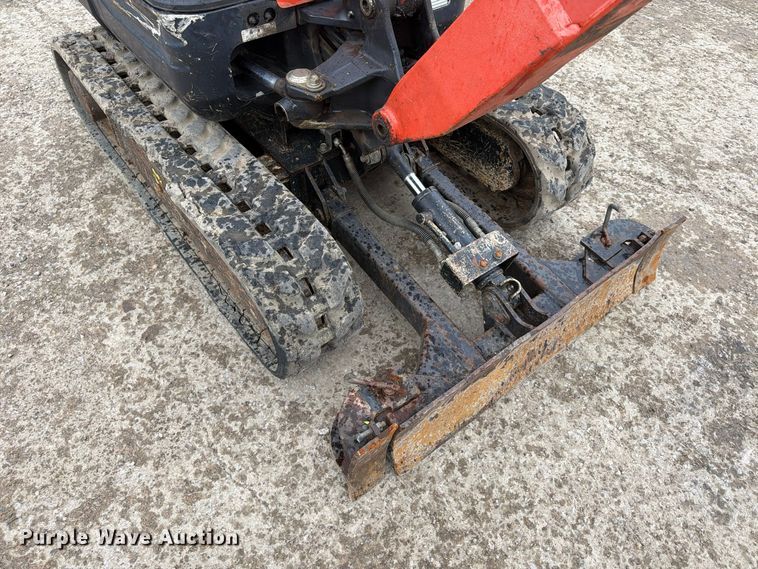 image for item FU4840 2014 Kubota K008-3 mini excavator