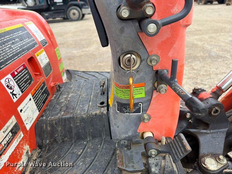 image for item FU4840 2014 Kubota K008-3 mini excavator