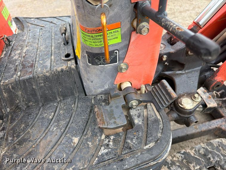 image for item FU4840 2014 Kubota K008-3 mini excavator