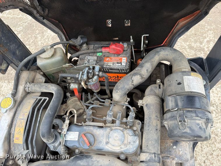 image for item FU4840 2014 Kubota K008-3 mini excavator