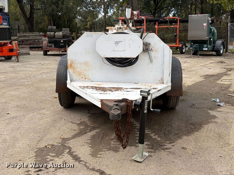 image for item FU4841 Fuel trailer