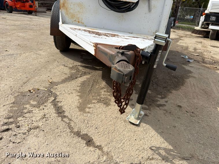 image for item FU4841 Fuel trailer