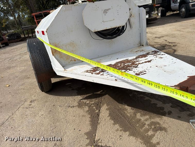 image for item FU4841 Fuel trailer