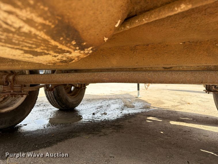 image for item FU4841 Fuel trailer