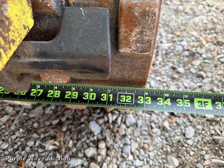 image for item FU6006 2022 Ammann ARR1575 trench compactor