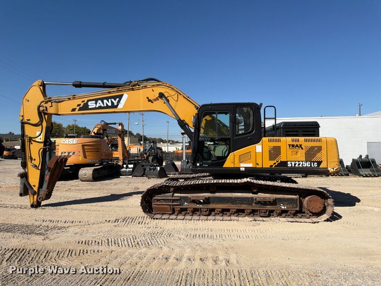 image for item FU6013 2021 Sany SY225C LC excavator