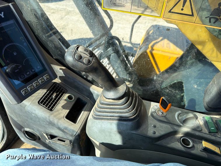 image for item FU6013 2021 Sany SY225C LC excavator