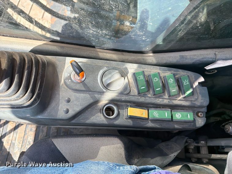 image for item FU6013 2021 Sany SY225C LC excavator
