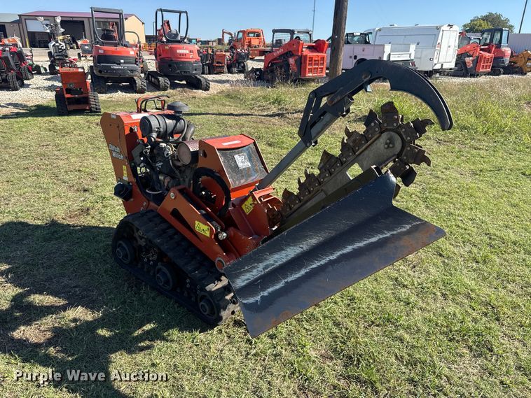 image for item FV2061 2020 Ditch Witch C24X trencher