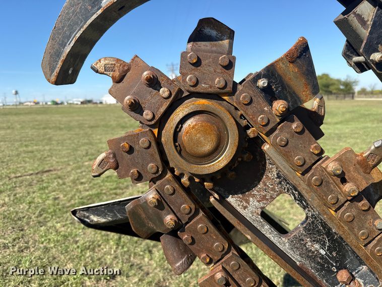 image for item FV2061 2020 Ditch Witch C24X trencher