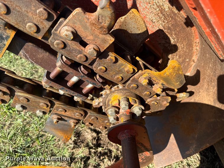image for item FV2061 2020 Ditch Witch C24X trencher