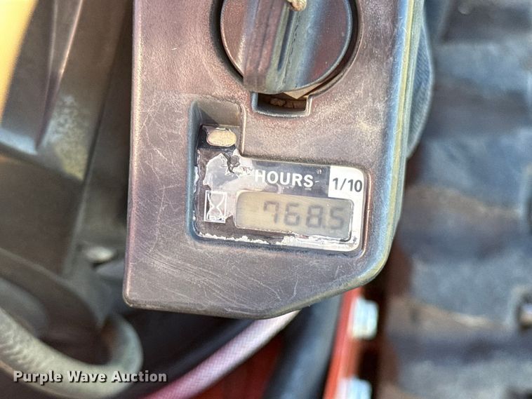 image for item FV2061 2020 Ditch Witch C24X trencher