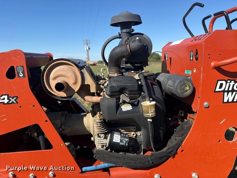 image for item FV2061 2020 Ditch Witch C24X trencher