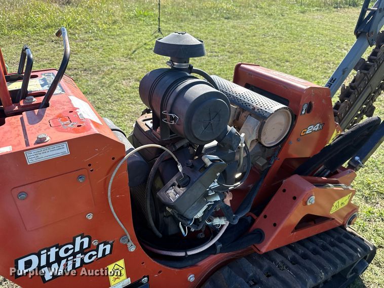 image for item FV2061 2020 Ditch Witch C24X trencher