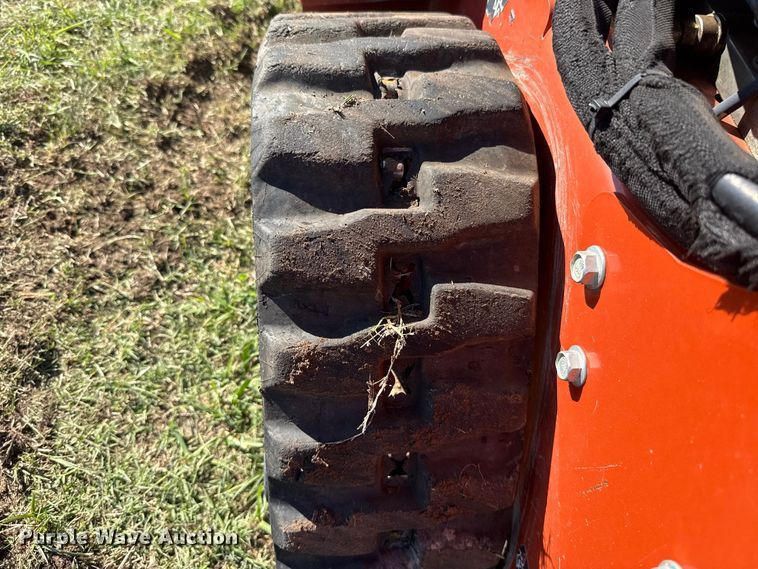 image for item FV2061 2020 Ditch Witch C24X trencher