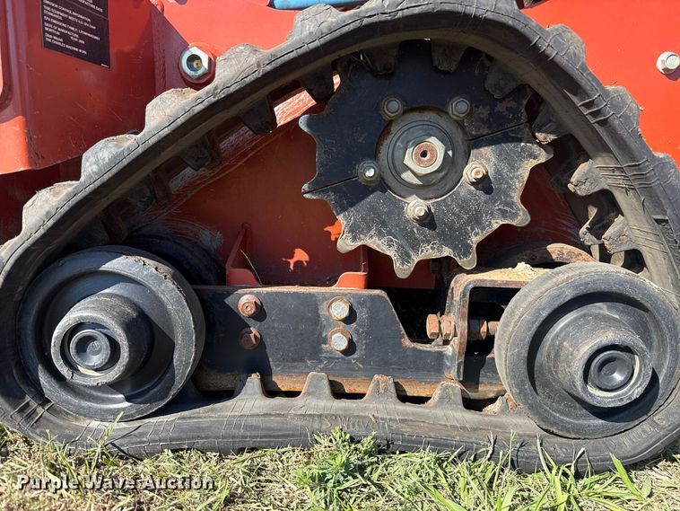 image for item FV2061 2020 Ditch Witch C24X trencher