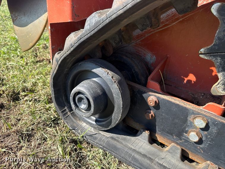 image for item FV2061 2020 Ditch Witch C24X trencher