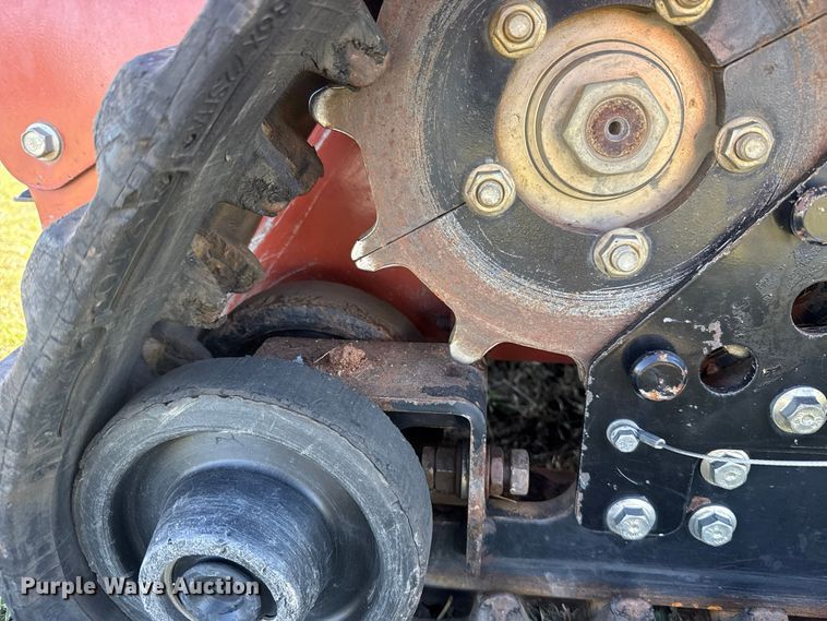 image for item FV2061 2020 Ditch Witch C24X trencher