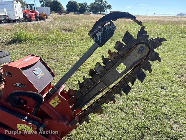 image for item FV2076 2019 Ditch Witch C16X trencher