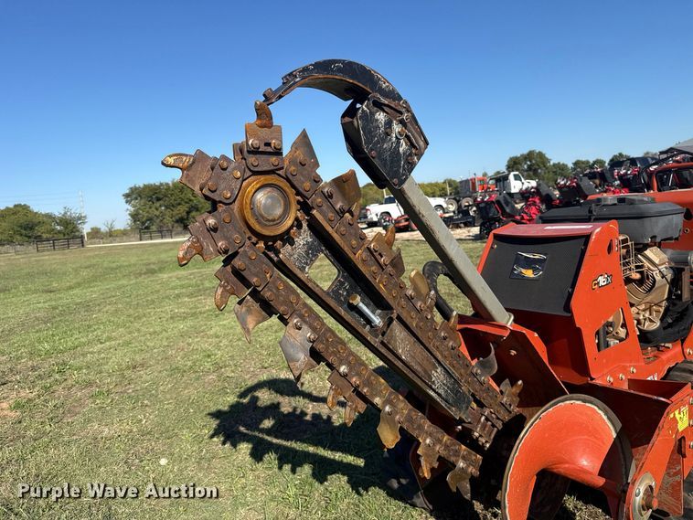 image for item FV2076 2019 Ditch Witch C16X trencher