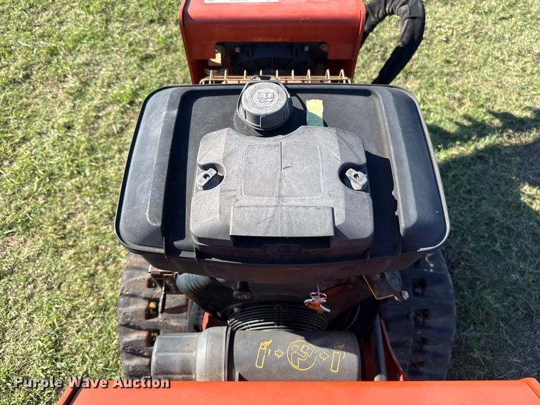 image for item FV2076 2019 Ditch Witch C16X trencher