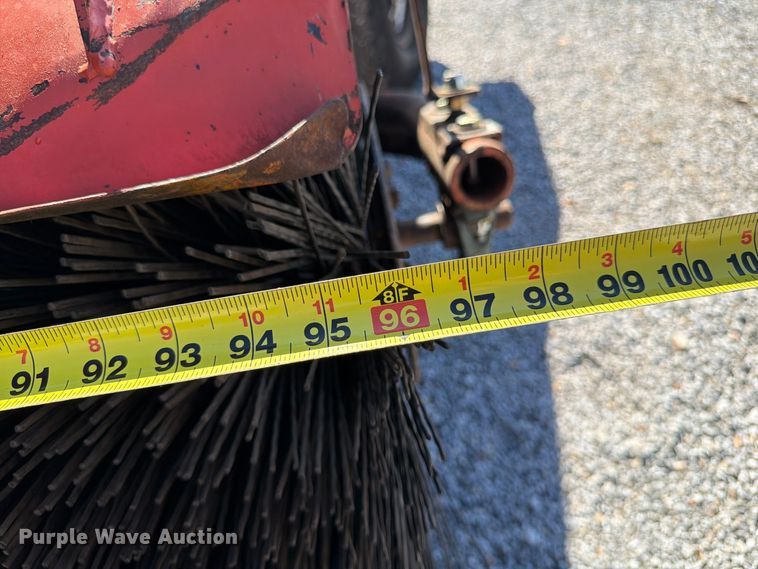 image for item FV6003 2003 Broce CR 350 broom