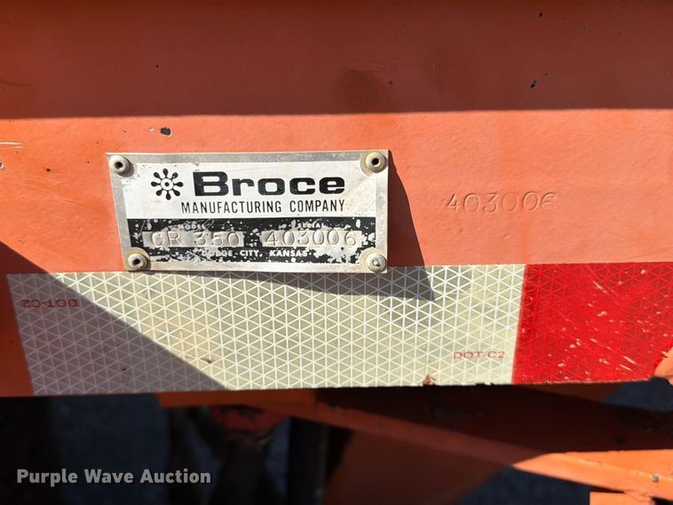 image for item FV6003 2003 Broce CR 350 broom