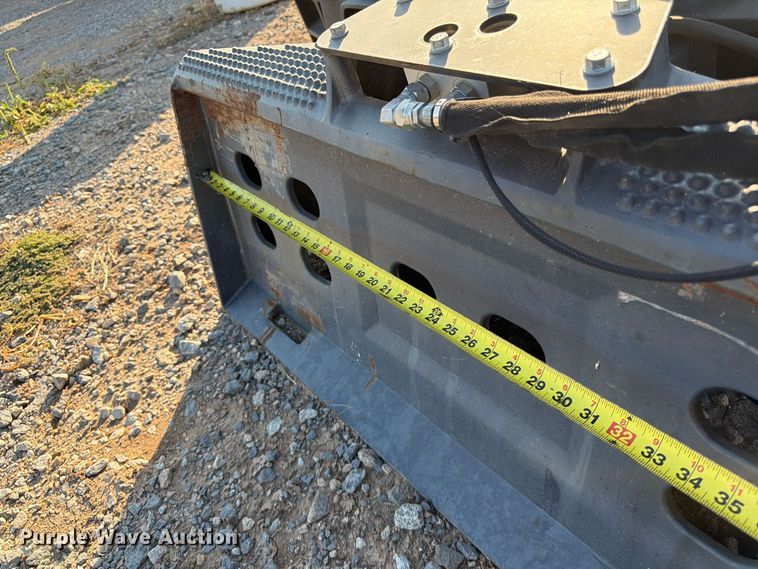 image for item FV6009 Case Construction/Grouser Products skid steer dozer blade
