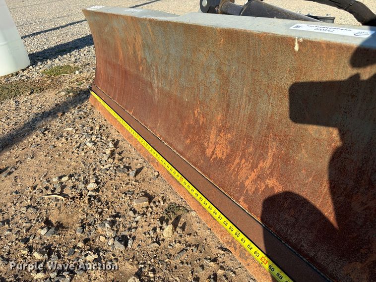 image for item FV6009 Case Construction/Grouser Products skid steer dozer blade
