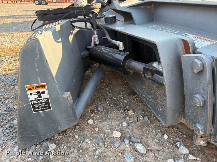 image for item FV6009 Case Construction/Grouser Products skid steer dozer blade