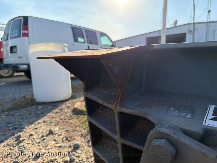 image for item FV6009 Case Construction/Grouser Products skid steer dozer blade