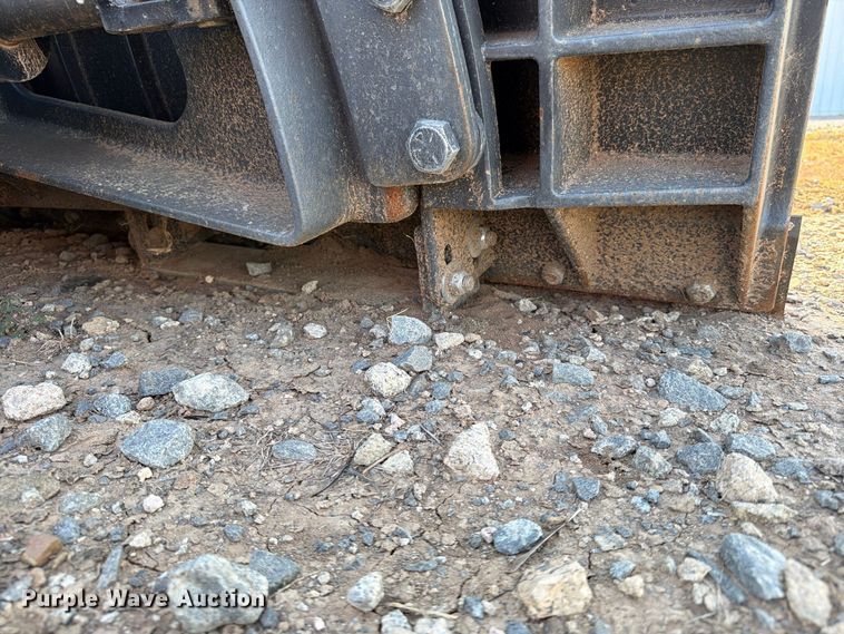 image for item FV6009 Case Construction/Grouser Products skid steer dozer blade