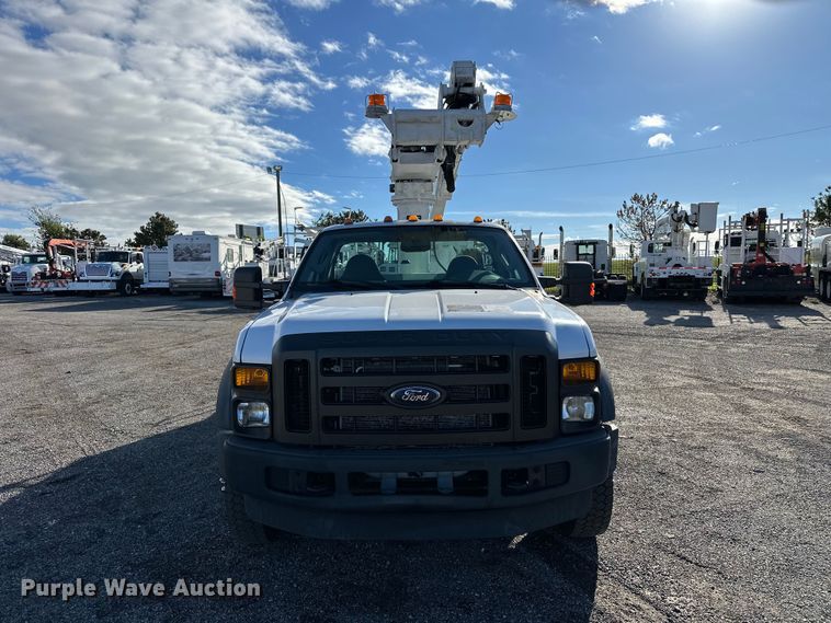 image for item FW3563 2009 Ford F450 Super Duty bucket truck