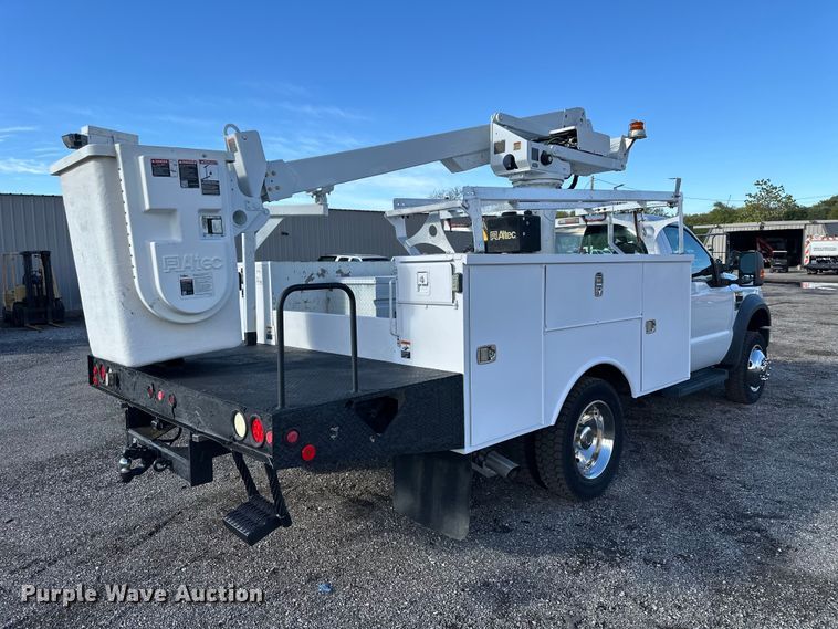 image for item FW3563 2009 Ford F450 Super Duty bucket truck