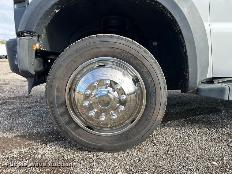 image for item FW3563 2009 Ford F450 Super Duty bucket truck