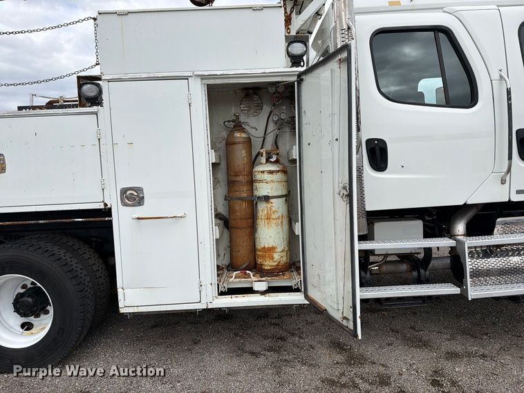 image for item FW3567 2008 Freightliner Business Class M2 Crew Cab crane truck