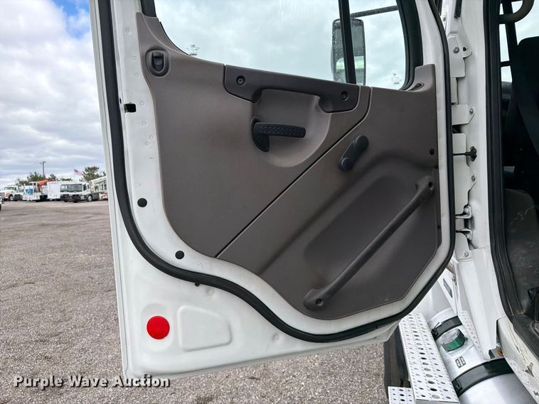image for item FW3567 2008 Freightliner Business Class M2 Crew Cab crane truck