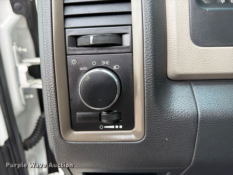 image for item FW3573 2012 Dodge Ram 3500 utility bed pickup truck