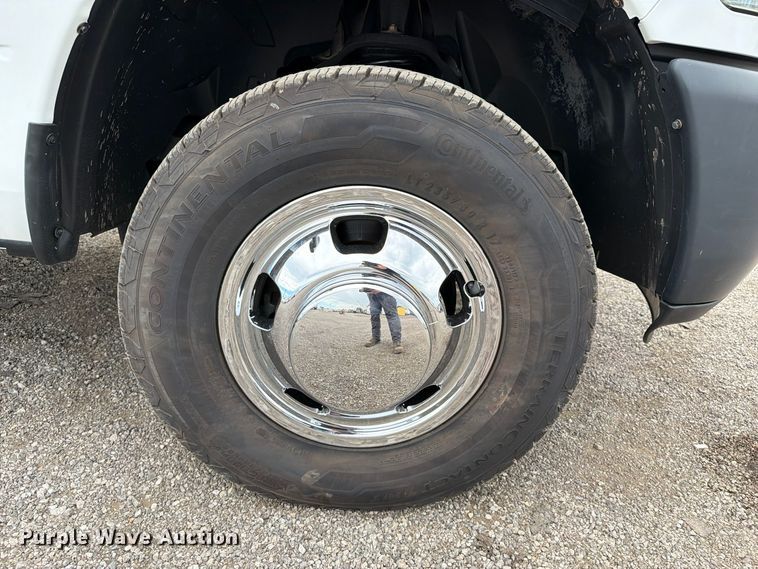 image for item FW3573 2012 Dodge Ram 3500 utility bed pickup truck
