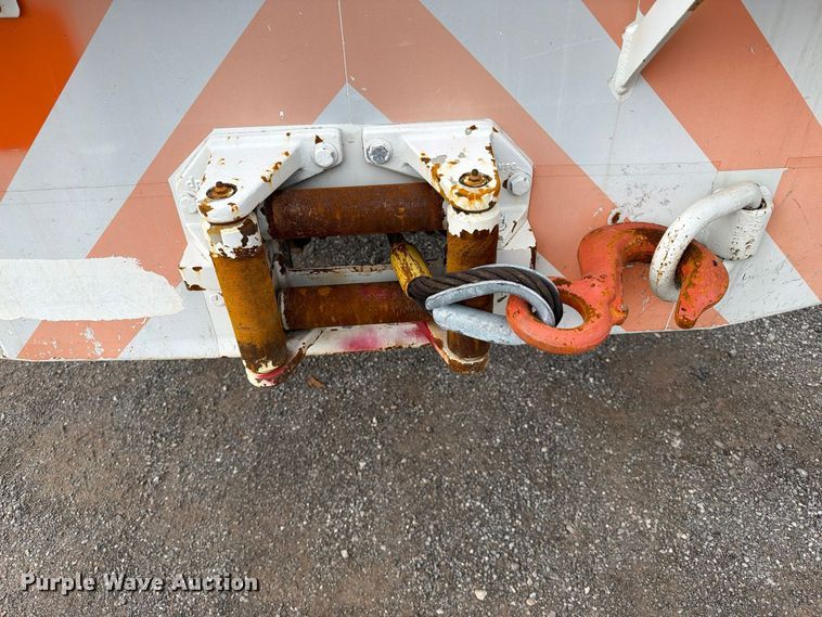 image for item FW3574 2011 International WorkStar 7400 crane truck