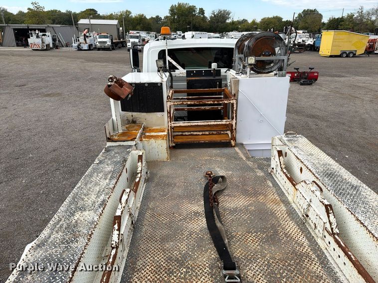 image for item FW3574 2011 International WorkStar 7400 crane truck