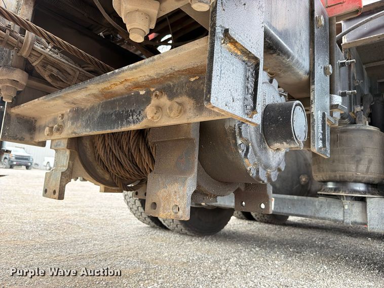 image for item FW3574 2011 International WorkStar 7400 crane truck
