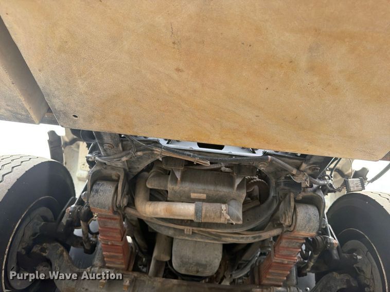image for item FW3574 2011 International WorkStar 7400 crane truck