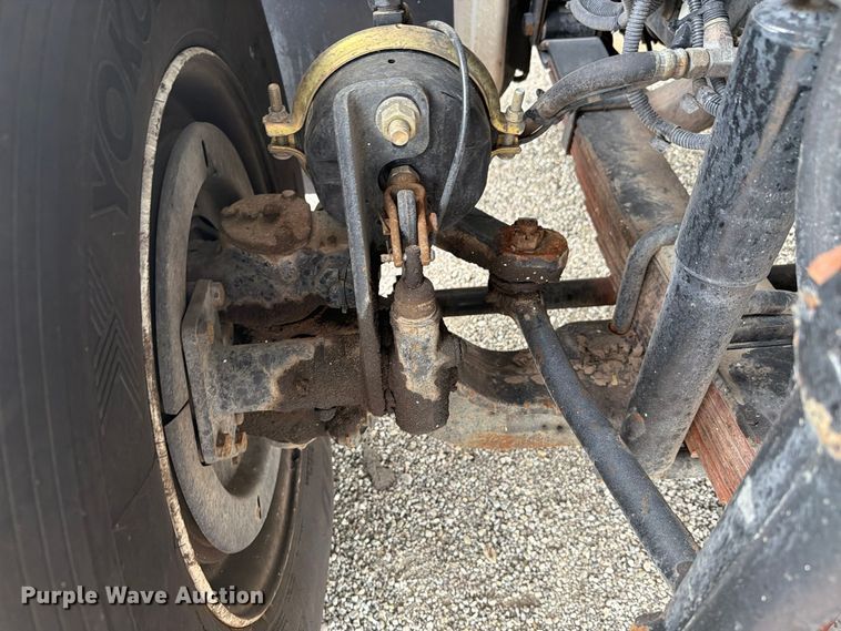 image for item FW3574 2011 International WorkStar 7400 crane truck