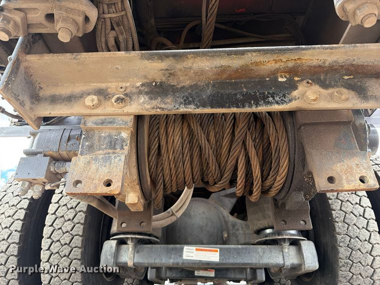 image for item FW3574 2011 International WorkStar 7400 crane truck
