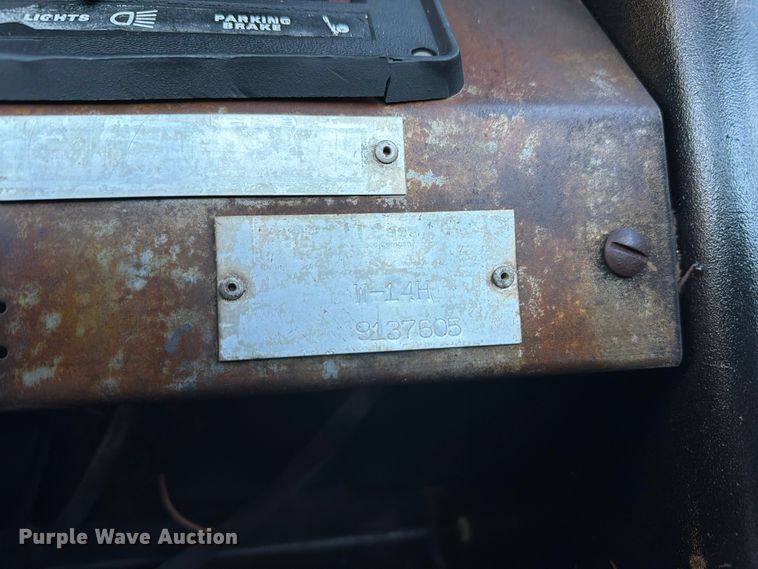 image for item FW3579 1980 Case W-14H 