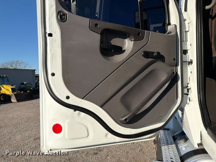 image for item FW3580 2010 Freightliner Business Class M2 Crew Cab crane truck
