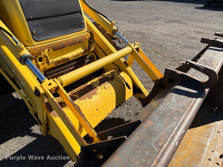 image for item FW3584 2005 New Holland LB110B backhoe